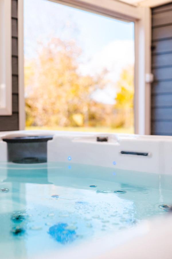 Grande Maison Avec Piscine Et Jacuzzi A La Campagne Desvres Exterior foto
